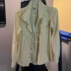 Duluth trading Co. lemon yellow gardening shirt UPF size small